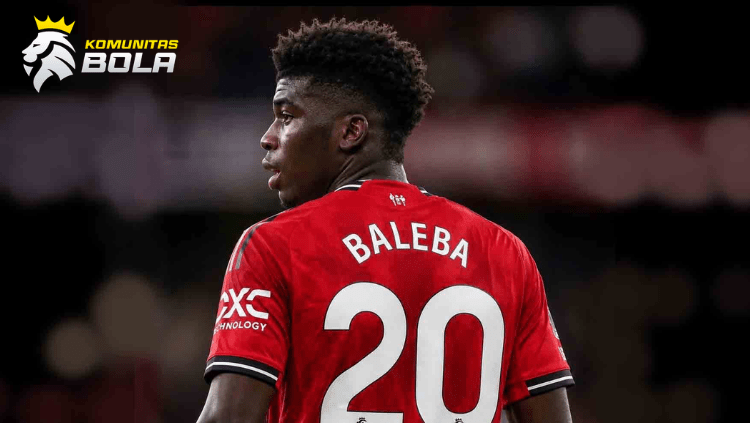 Carlos Baleba Sudah Berlatih di Rumput, Bisa Debut di Pekan Ini?